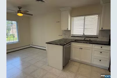 440 Brinkerhoff Avenue B #B, Fort Lee, NJ 07024 - Photo 11