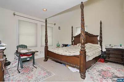 703 Chadwick Drive, Paramus, NJ 07652 - Photo 15