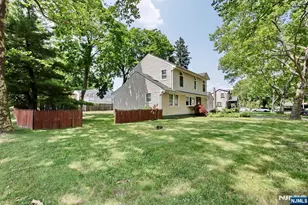 703 Chadwick Dr, Paramus, NJ 07652 - Photo 37
