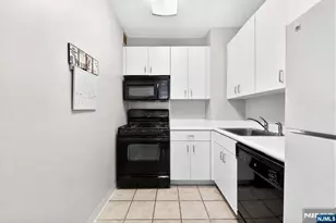 45 S River Dr 808, Jersey City, NJ 07310 - Photo 15