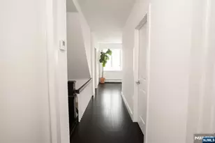 528 Undercliff Ave, Edgewater, NJ 07020 - Photo 13