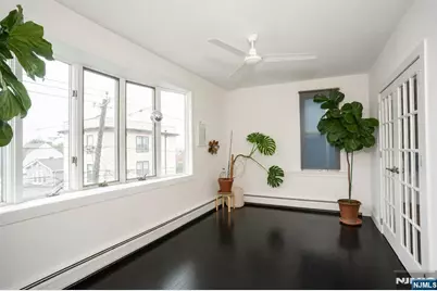 528 Undercliff Avenue, Edgewater, NJ 07020 - Photo 15