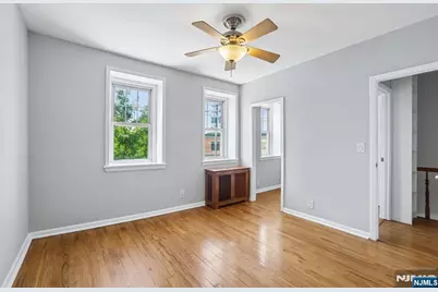310 Centre Avenue, Secaucus, NJ 07094 - Photo 27