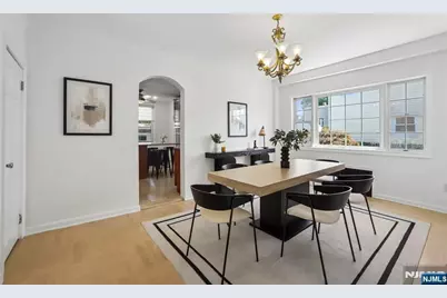 310 Centre Avenue, Secaucus, NJ 07094 - Photo 9