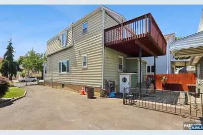 310 Centre Avenue, Secaucus, NJ 07094 - Photo 43