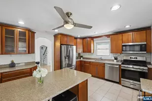310 Centre Ave, Secaucus, NJ 07094 - Photo 11