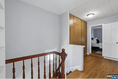 310 Centre Avenue, Secaucus, NJ 07094 - Photo 15