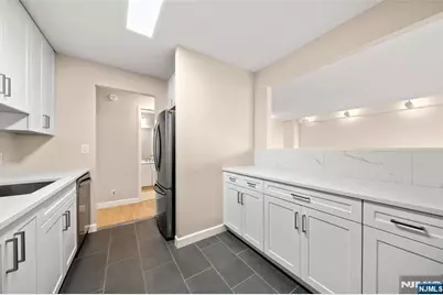 200 Old Palisade Road 4A #4A, Fort Lee, NJ 07624 - Photo 9