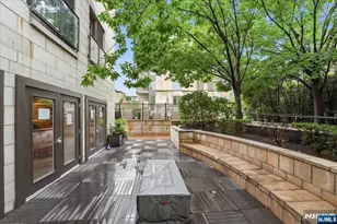 150 Henley Pl 210, Weehawken, NJ 07086 - Photo 33