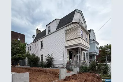352 7th Street, Newark, NJ 07107 - Photo 7