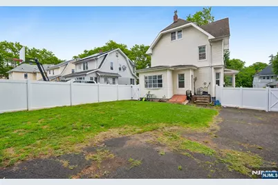 244 Elm Avenue, Bogota, NJ 07603 - Photo 21