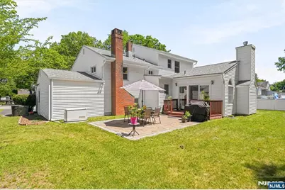 299 Davidson Avenue, Ramsey, NJ 07446 - Photo 11
