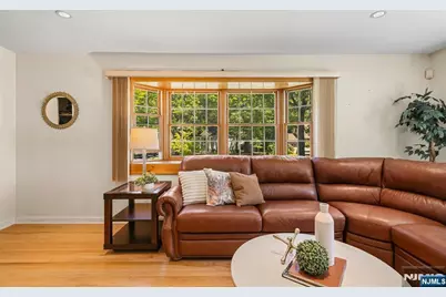 299 Davidson Avenue, Ramsey, NJ 07446 - Photo 3