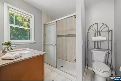 299 Davidson Avenue, Ramsey, NJ 07446 - Photo 17