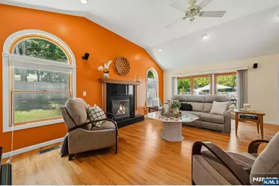 299 Davidson Avenue, Ramsey, NJ 07446 - Photo 13