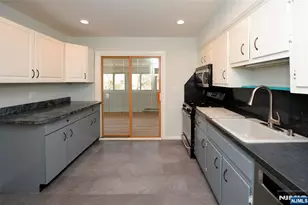 43 Spruce Ave, Emerson, NJ 07630 - Photo 7