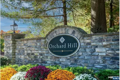 40 Schindler Court, Upper Saddle River, NJ 07458 - Photo 3