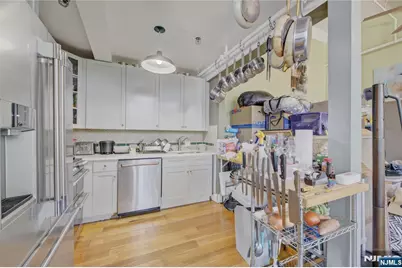 300 Communipaw Avenue 160 #160, Jersey City, NJ 07304 - Photo 33