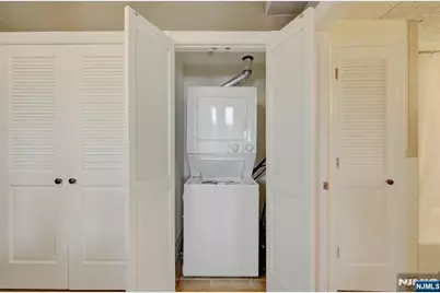 300 Communipaw Avenue 160 #160, Jersey City, NJ 07304 - Photo 11