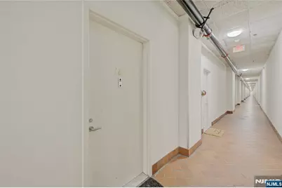300 Communipaw Avenue 160 #160, Jersey City, NJ 07304 - Photo 19