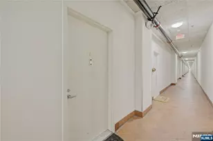 300 Communipaw Ave 160, Jersey City, NJ 07304 - Photo 19