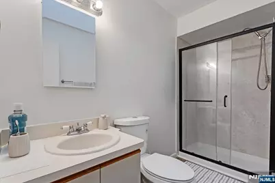 31 Lockley Court, Wayne, NJ 07470 - Photo 15