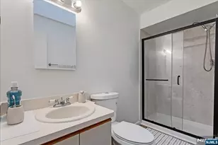 31 Lockley Ct, Wayne, NJ 07470 - Photo 15
