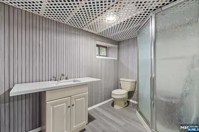 79 Columbia Street, Wood Ridge, NJ 07075 - Photo 33