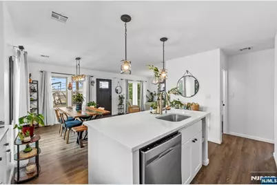 79 Columbia Street, Wood Ridge, NJ 07075 - Photo 11