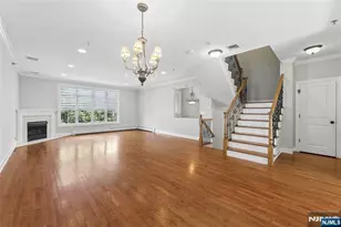 2462 3rd St, Fort Lee, NJ 07024 - Photo 7