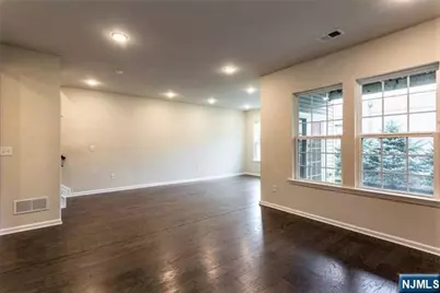 403 Laurel Lane, Cresskill, NJ 07626 - Photo 19