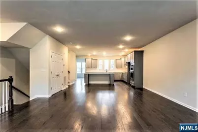 403 Laurel Lane, Cresskill, NJ 07626 - Photo 3