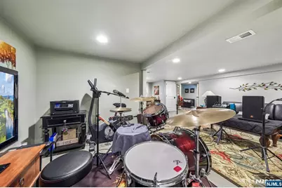 250 Ridge Road, Rutherford, NJ 07070 - Photo 35