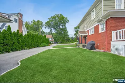 250 Ridge Road, Rutherford, NJ 07070 - Photo 45