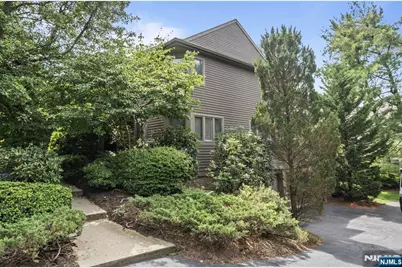 22 W Pamrapo Court, Glen Rock, NJ 07452 - Photo 43