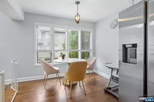 22 W Pamrapo Ct, Glen Rock, NJ 07452 - Photo 13