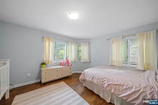 22 W Pamrapo Ct, Glen Rock, NJ 07452 - Photo 17