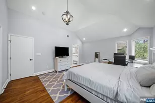 22 W Pamrapo Ct, Glen Rock, NJ 07452 - Photo 25