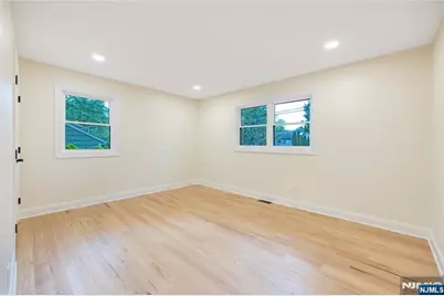 61 Mackay Avenue, Waldwick, NJ 07463 - Photo 15