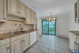 141 Middlesex Ave, Englewood Cliffs, NJ 07632 - Photo 7