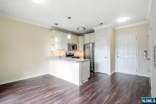 55 E Emerson Plaza 303, Emerson, NJ 07630 - Photo 11