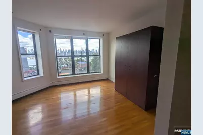963 Boulevard East 2-3 #2-3, Weehawken, NJ 07086 - Photo 5