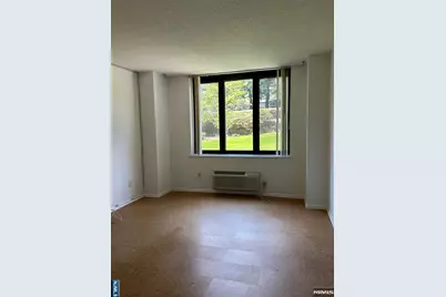 100 Carlyle Drive # S01G, Cliffside Park, NJ 07010 - Photo 33