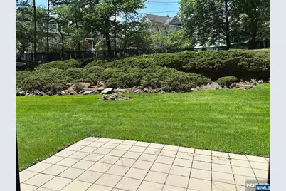 100 Carlyle Drive # S01G, Cliffside Park, NJ 07010 - Photo 27