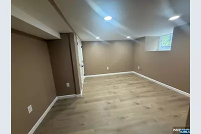 82 Grove Street Unit 2 #Unit 2, Montclair, NJ 07042 - Photo 9