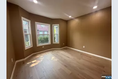 82 Grove Street 1 #1, Montclair, NJ 07042 - Photo 5