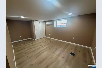 82 Grove Street 1 #1, Montclair, NJ 07042 - Photo 11