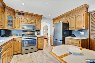 351 Orient Way, Rutherford, NJ 07070 - Photo 9