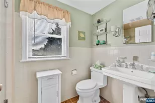 351 Orient Wy, Rutherford, NJ 07070 - Photo 21