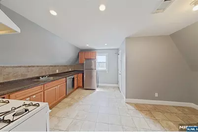 43 Melrose Avenue 3 #3, North Arlington, NJ 07031 - Photo 7